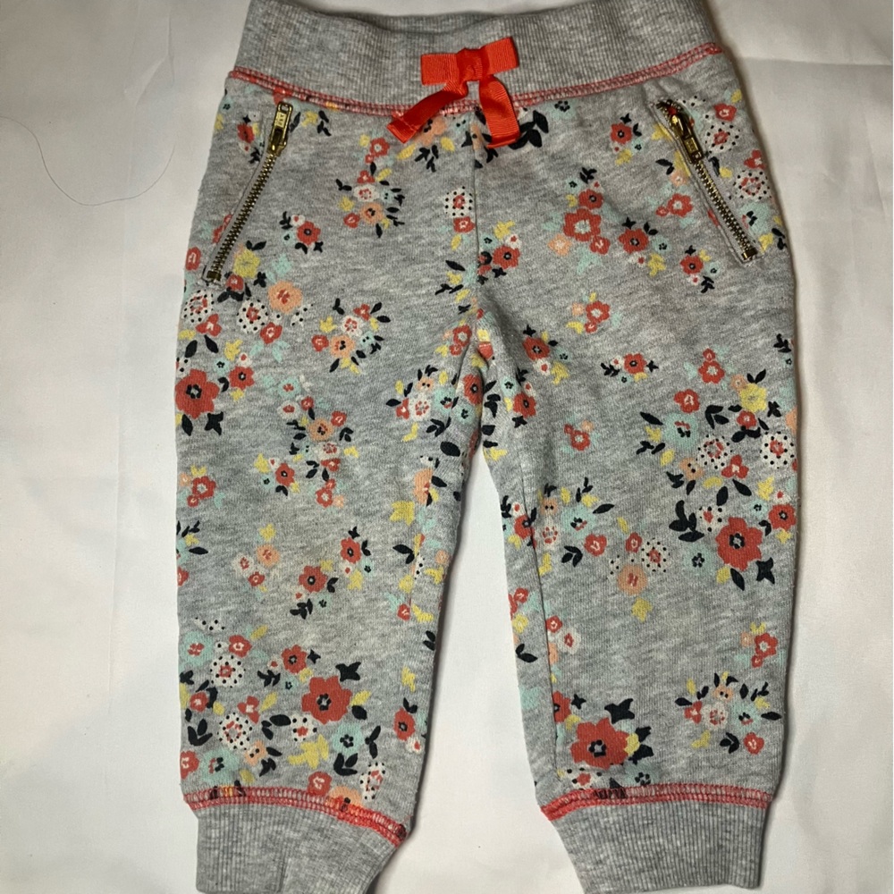 Genuine Kids From OshKosh Girls pants Bottoms Size 12M Grey Floral Stretchable